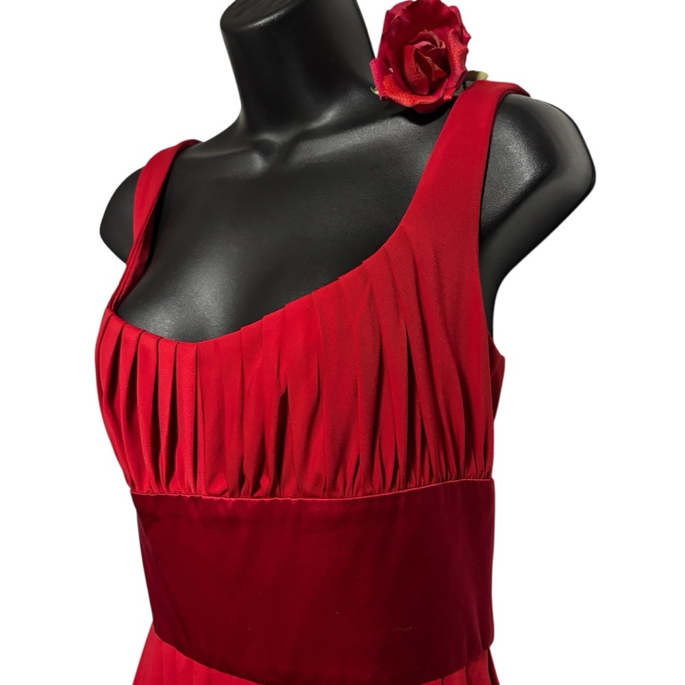Suzi Chin for Maggy Boutique 10% Silk pleated bodice babydoll dress cherry red